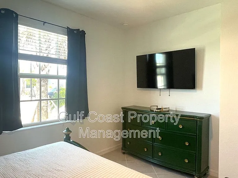 11308 Pinot Dr — Photo 24