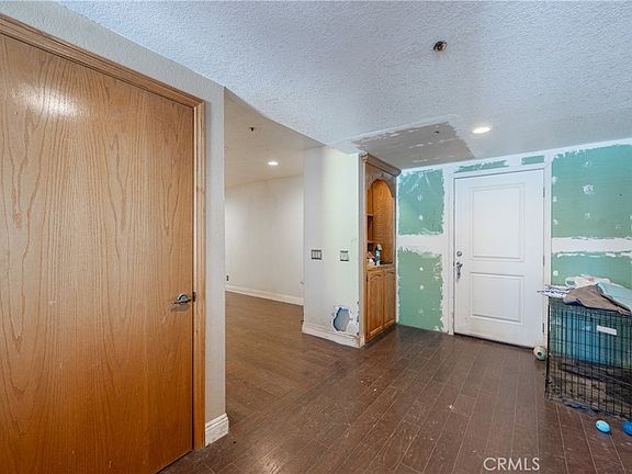 4th image of 8138 Clayvale Rd