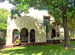 2226 Terwilleger Blvd, Tulsa, OK 74114