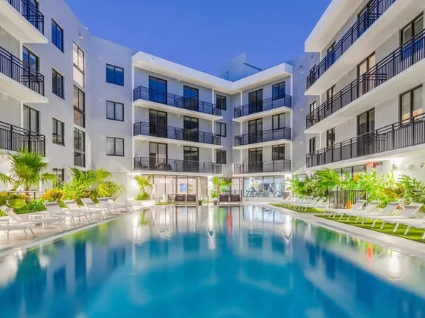 519 NW 26th St #809, Miami, FL 33127