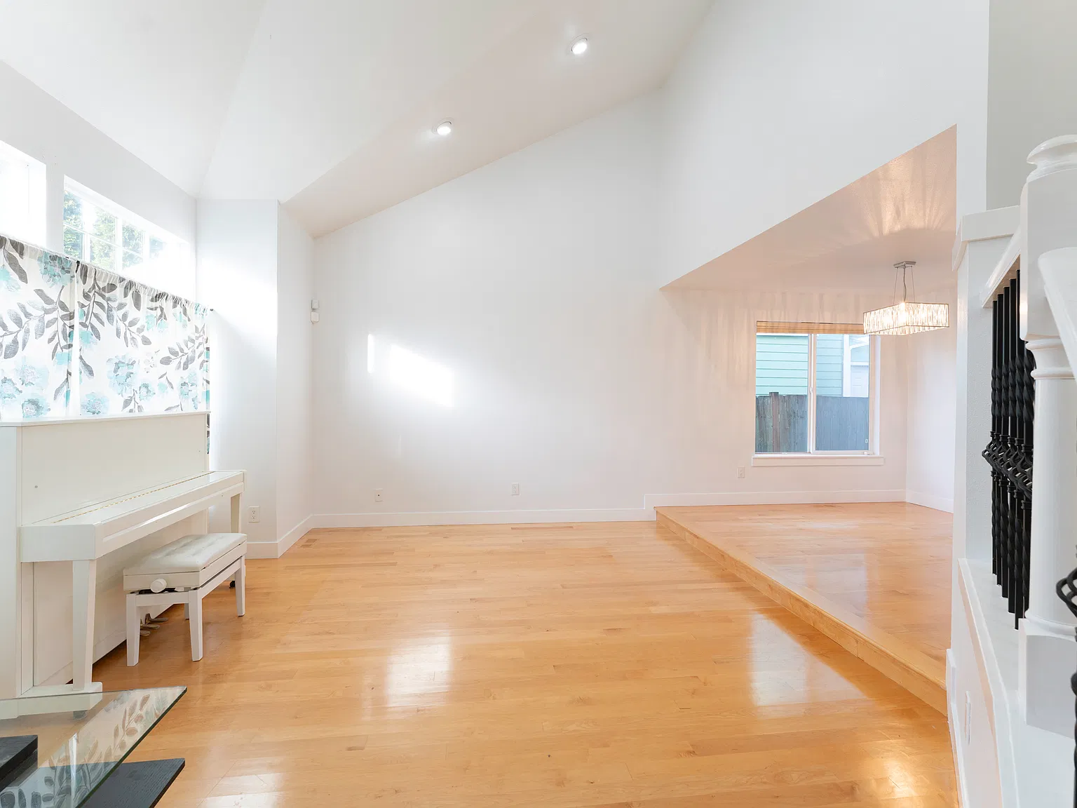 972 Graham Ave NE Renton WA 98059 ACL - 1 — Photo 4