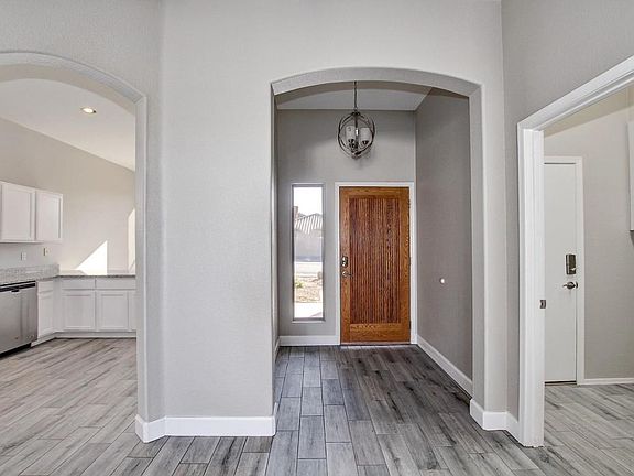 Welcoming Foyer