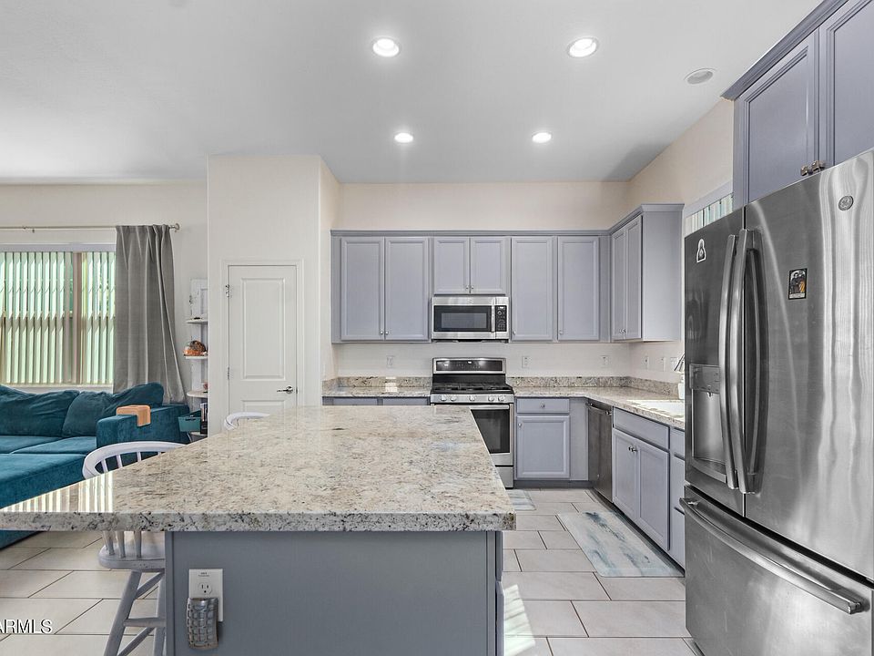 1st image of 14952 W VIRGINIA Avenue