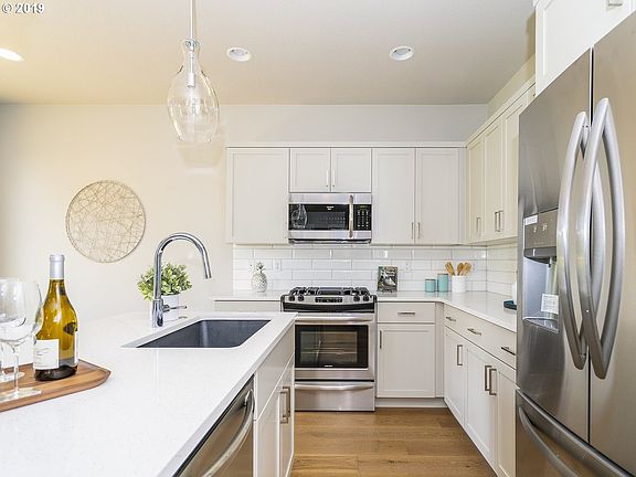4th image of 10909 SW Annand Hill Ct