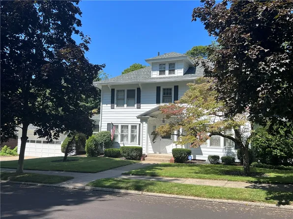 532 W Grandview Blvd, Erie, PA 16509