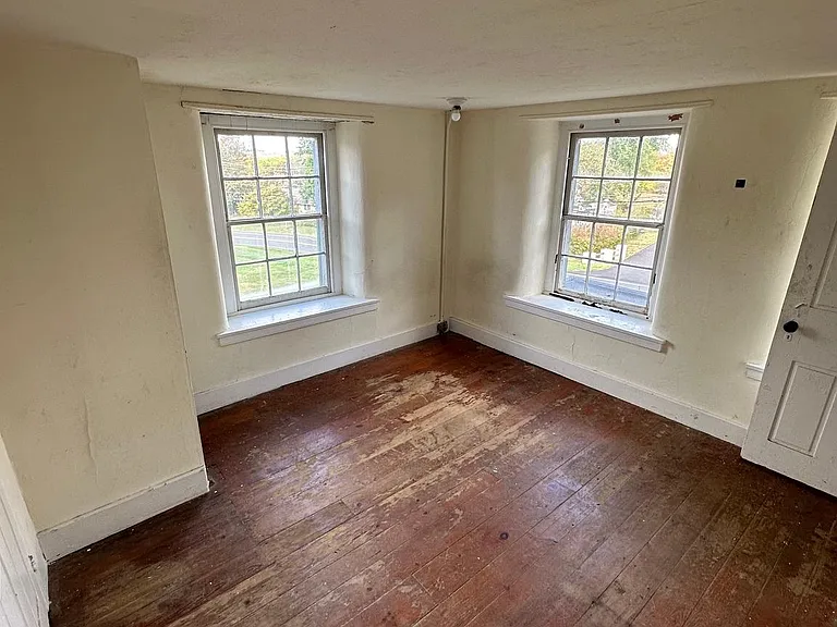 104 S Limekiln Pike — Photo 19
