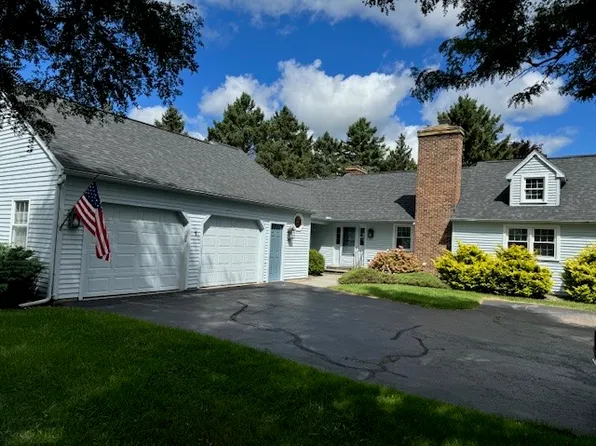 1 Handhewn Way, Manlius, NY 13104