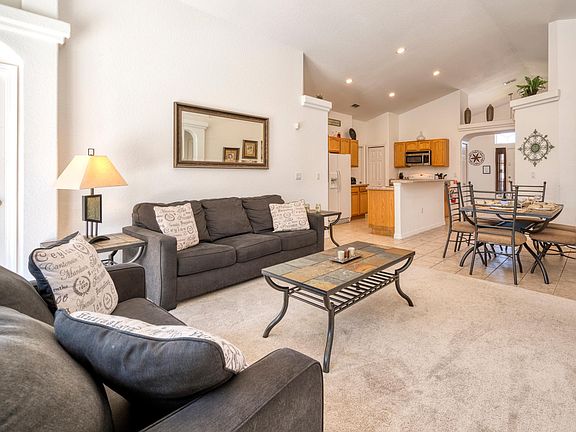 4th image of 452 Vizcay Way
