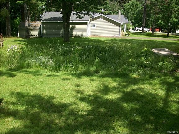 3rd image of 8164 Weiser Dr