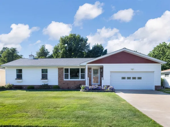 2548 E 32nd St, Erie, PA 16510