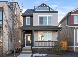 93 Treeline Ave SW, Calgary, AB T2Y 0R9