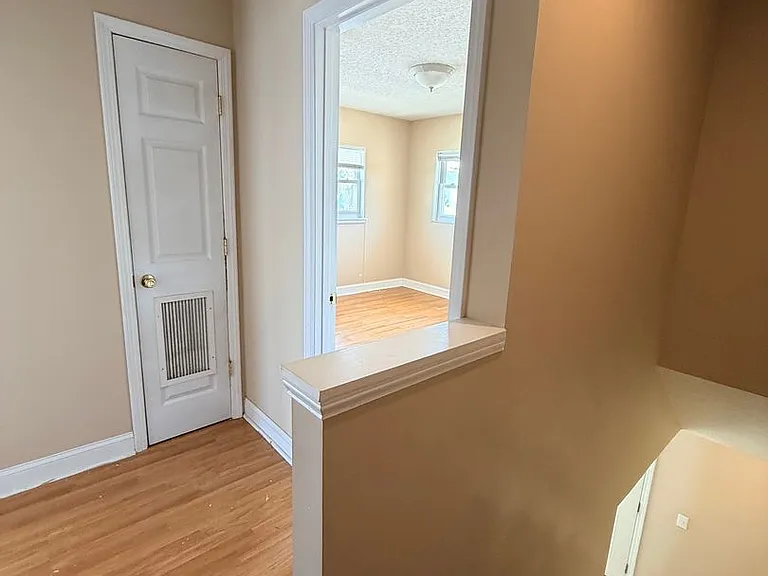 342 Tarpon Ave — Photo 13