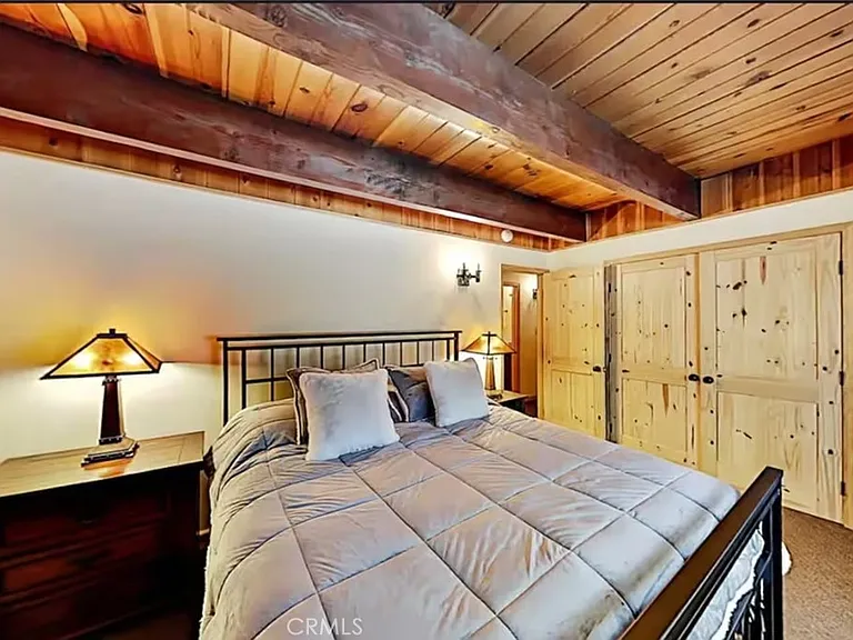 637 Saint Moritz Dr — Photo 17