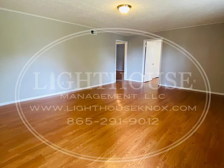 Star Hill Apartments — Photo 13