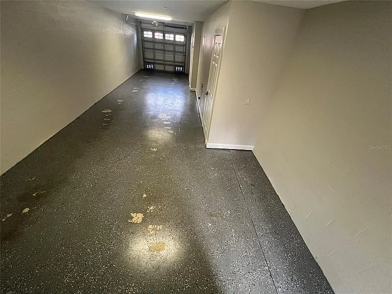 7350 Black Walnut Way — Photo 48