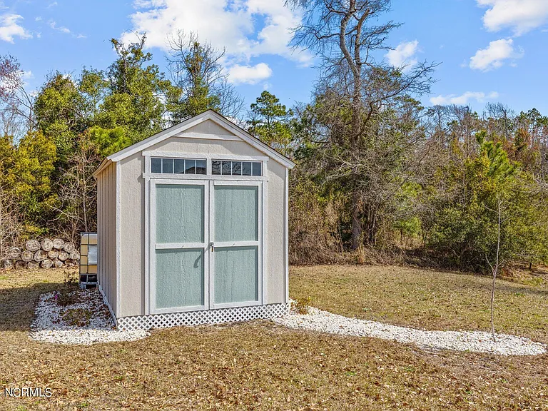 113 Bogue Harbor Ct — Photo 40