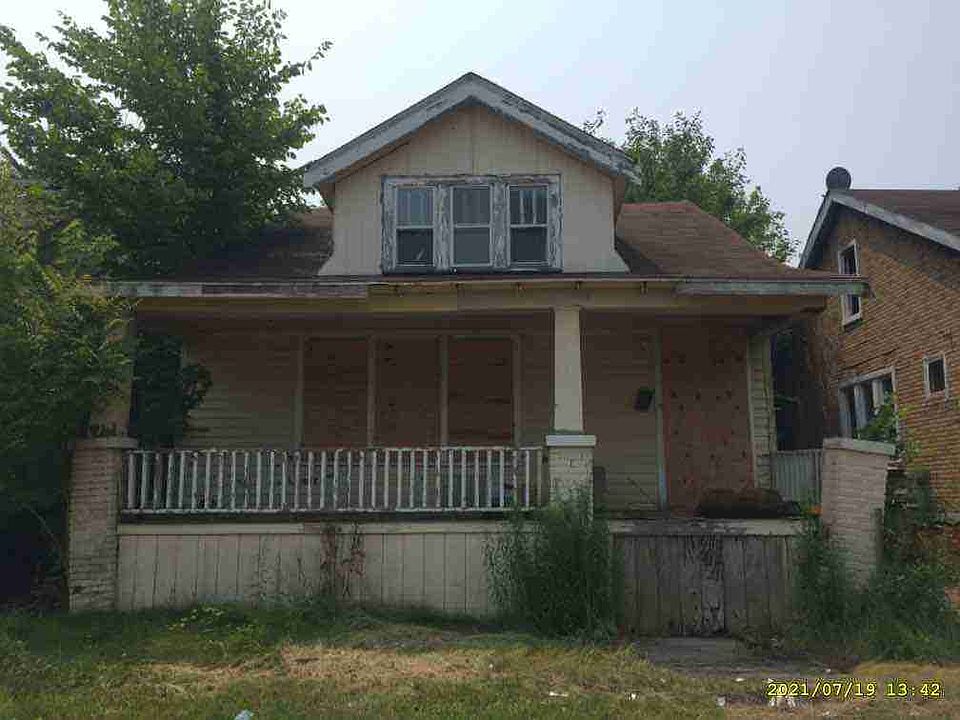 12551 Fairport