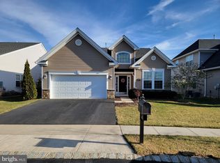 15 Sunrise Ln, Barnegat, NJ 08005