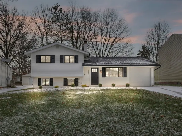 6687 Tamarind Dr, Bedford Heights, OH 44146