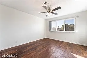 1675 Jupiter Ct #D — Photo 10