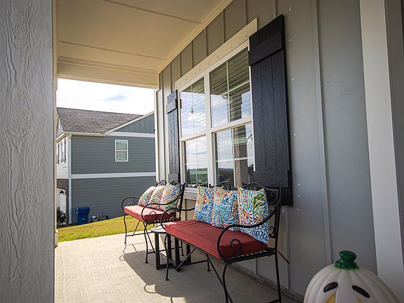 4th image of 3012 Specklebelly Way