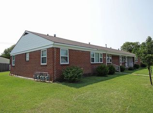 706 S Hunter St, Wichita, KS 67207