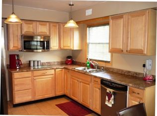 8 Honeysuckle Ln, Matawan, NJ 07747