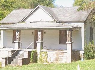 127 Wall St, Henderson, NC 27536