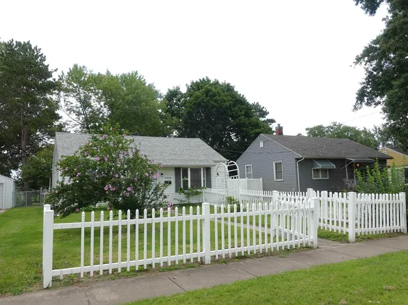 1459 S Seminary St, Galesburg, IL 61401