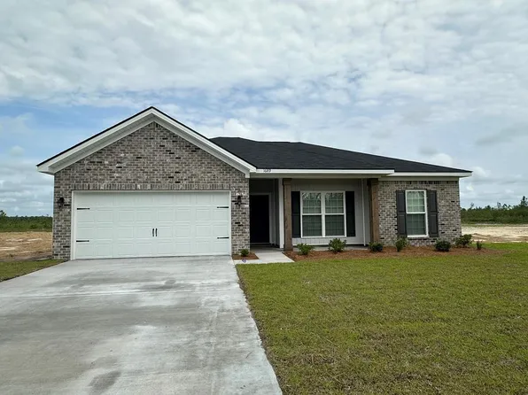 1689 SE Arnold Dr, Allenhurst, GA 31301