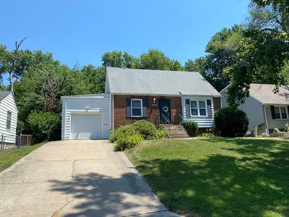 8839 Maiden Ln