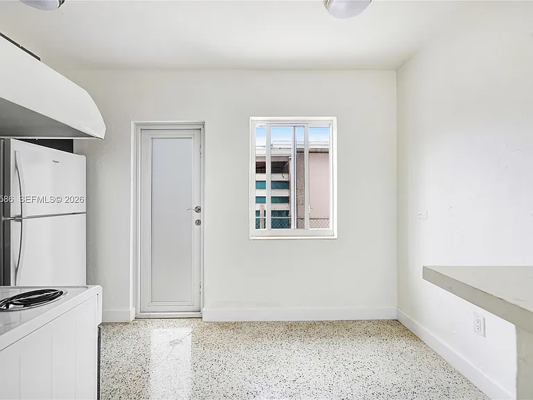 1202 NW 34th St #1202 — Photo 13