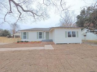 4761 Camellia St, Saint Francisville, LA 70775