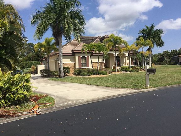 3rd image of 15261 Blackhawk Dr