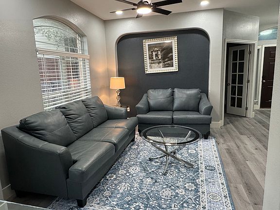 2nd image of 1804 Wood Vista Pl