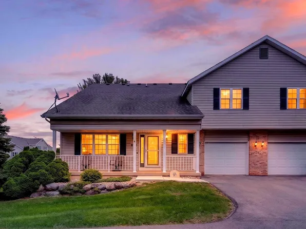869 Chandler Ln, Sun Prairie, WI 53590