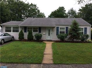 41 Kenmore Rd, Edison, NJ 08817