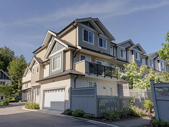 3rd image of 13898 64th Ave #144