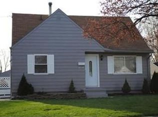2718 11th St, Cuyahoga Falls, OH 44221