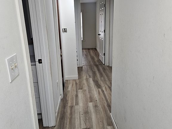 5th image of 135 Wisconsin Ave #2