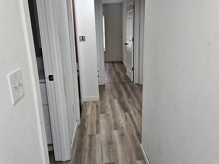 135 Wisconsin Ave #2 — Photo 5