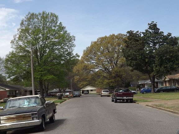 5th image of 4505 Angel Ave