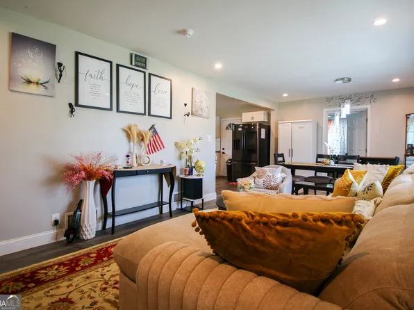 488 Valley Hill Rd SW, Riverdale, GA 30274