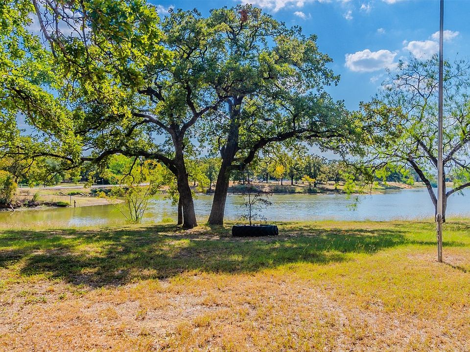 2512 Roosevelt Dr, Dalworthington Gardens, TX 76016 | Zillow