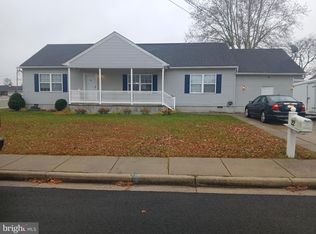 22 Drexel Dr, Pennsville, NJ 08070