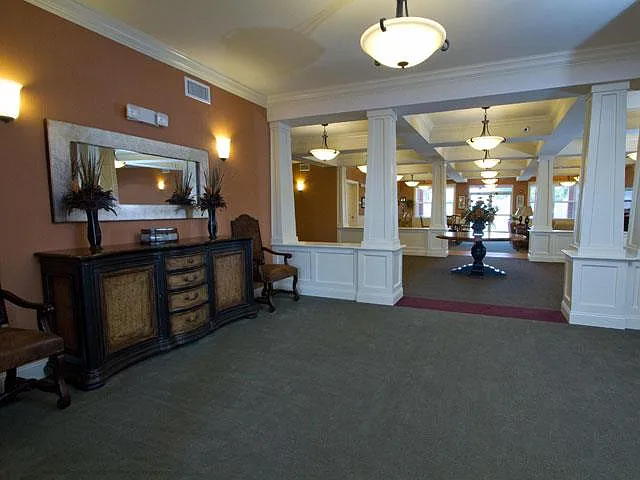 Chatham Pointe — Photo 15