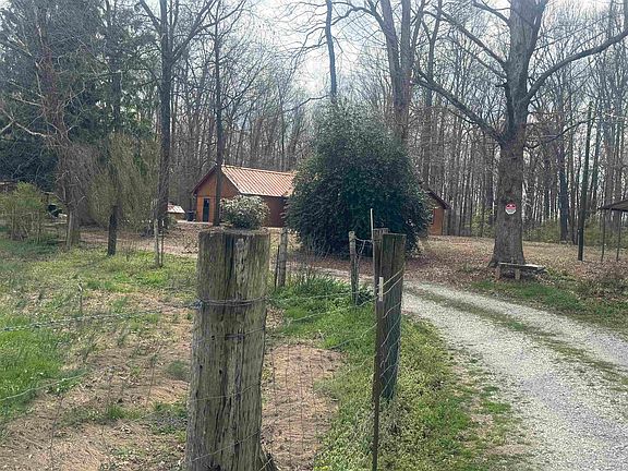 4th image of 2937 County Road 155