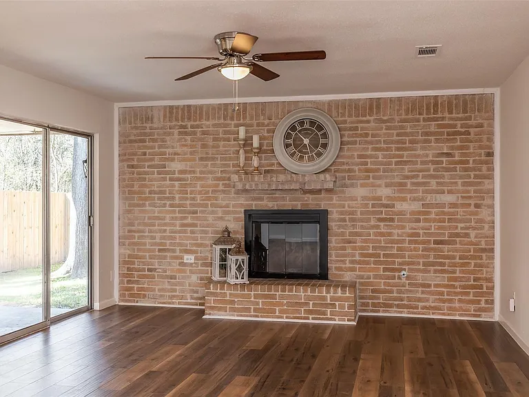 46 N Deerfoot Cir — Photo 5