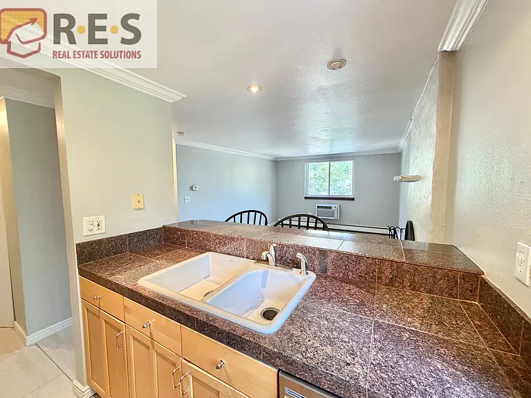 1125 N Washington St #301 — Photo 9