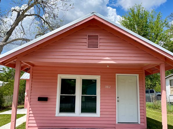 312 Lucky St